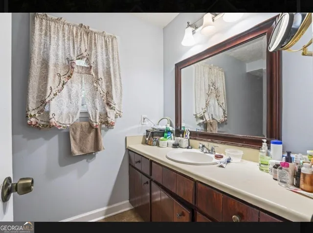 $1,900 | 1519 Kon-Tiki Lane, Jonesboro, GA 30236