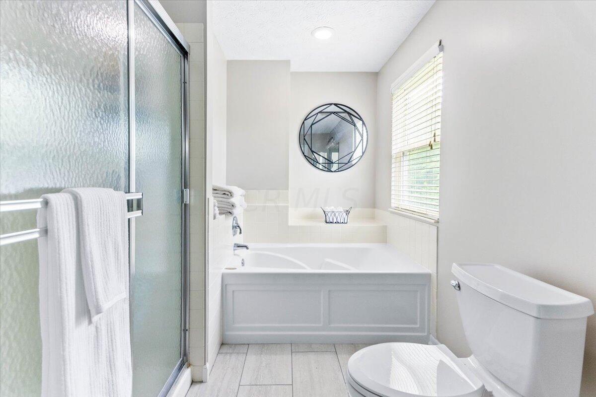7985 Rodebaugh Road Reynoldsburg, OH 43068 - Photo 31 of 41 31-Master Bathroom