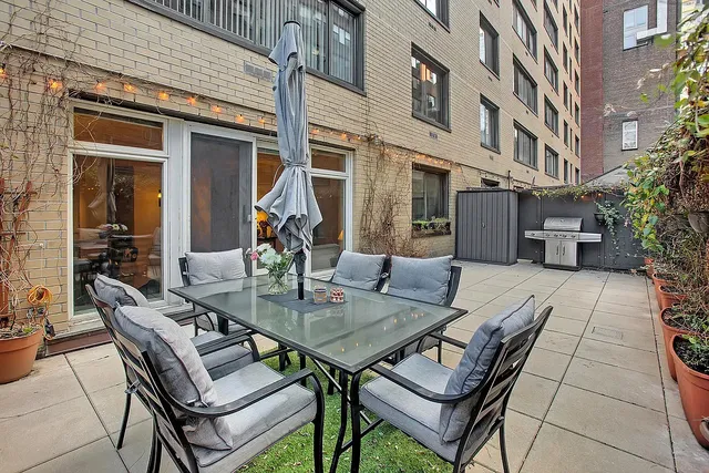 $929,000 | 345 East 73rd Street, Unit 1A | Lenox Hill