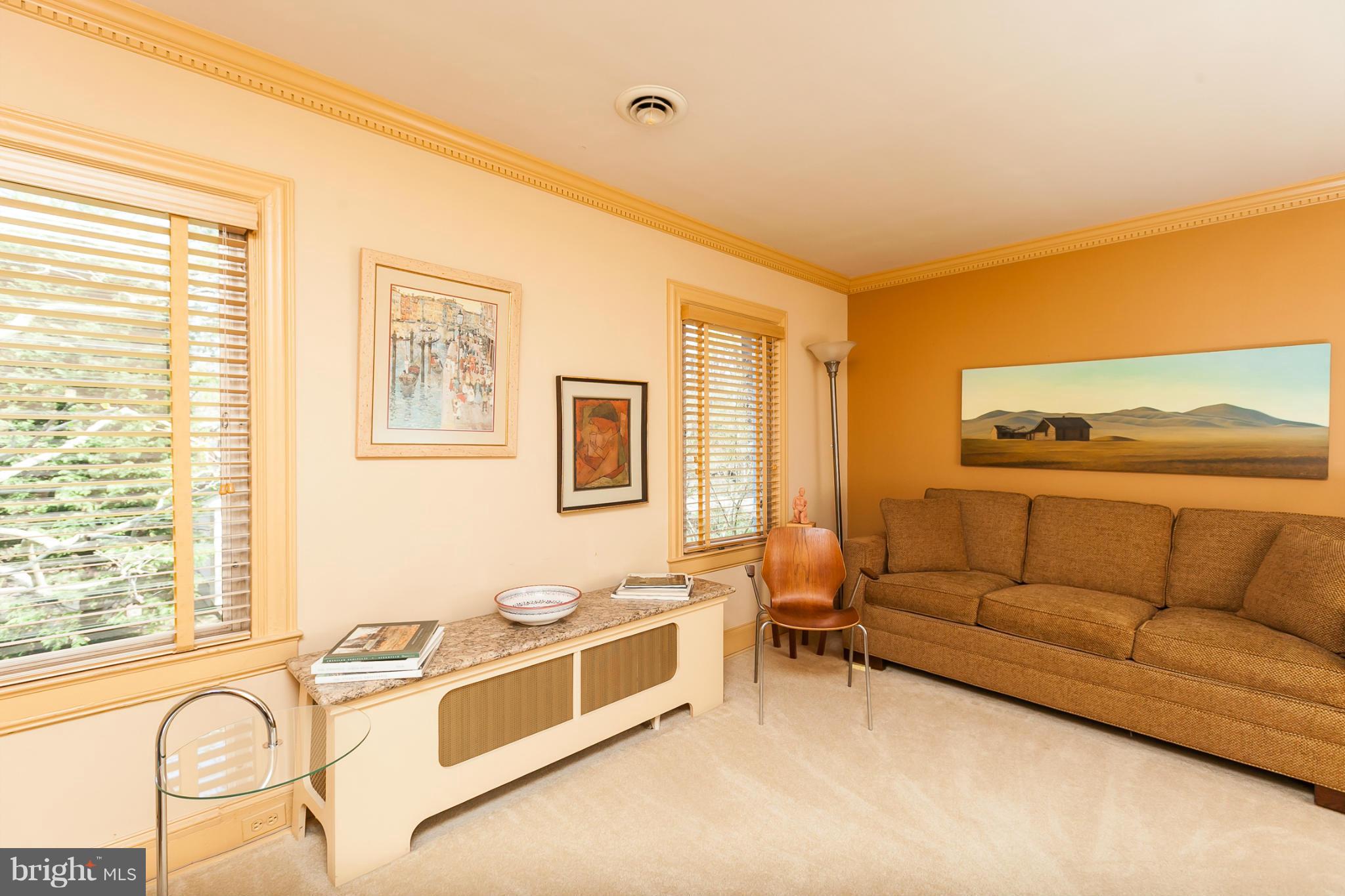 2206 South Road Baltimore, MD 21209 - Photo 13 of 30 Interior (General)
