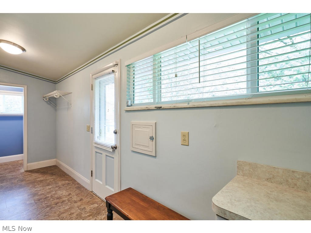 215 Winston Road Akron, OH 44313 - Photo 12 of 28 Nice mud room off kitchen by garage