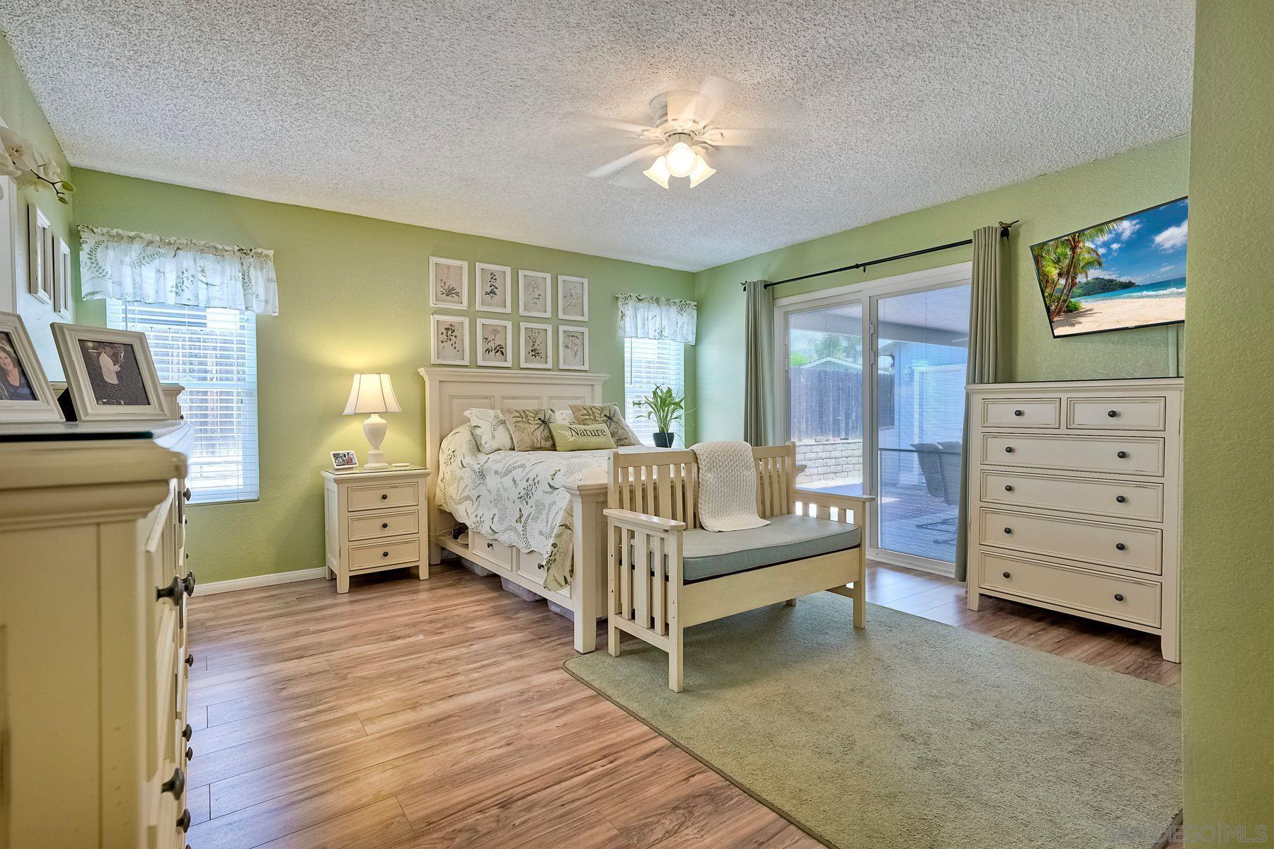 15935 Spring Oaks Road El Cajon, CA 92021 - Photo 18 of 35 Gallery Image 18