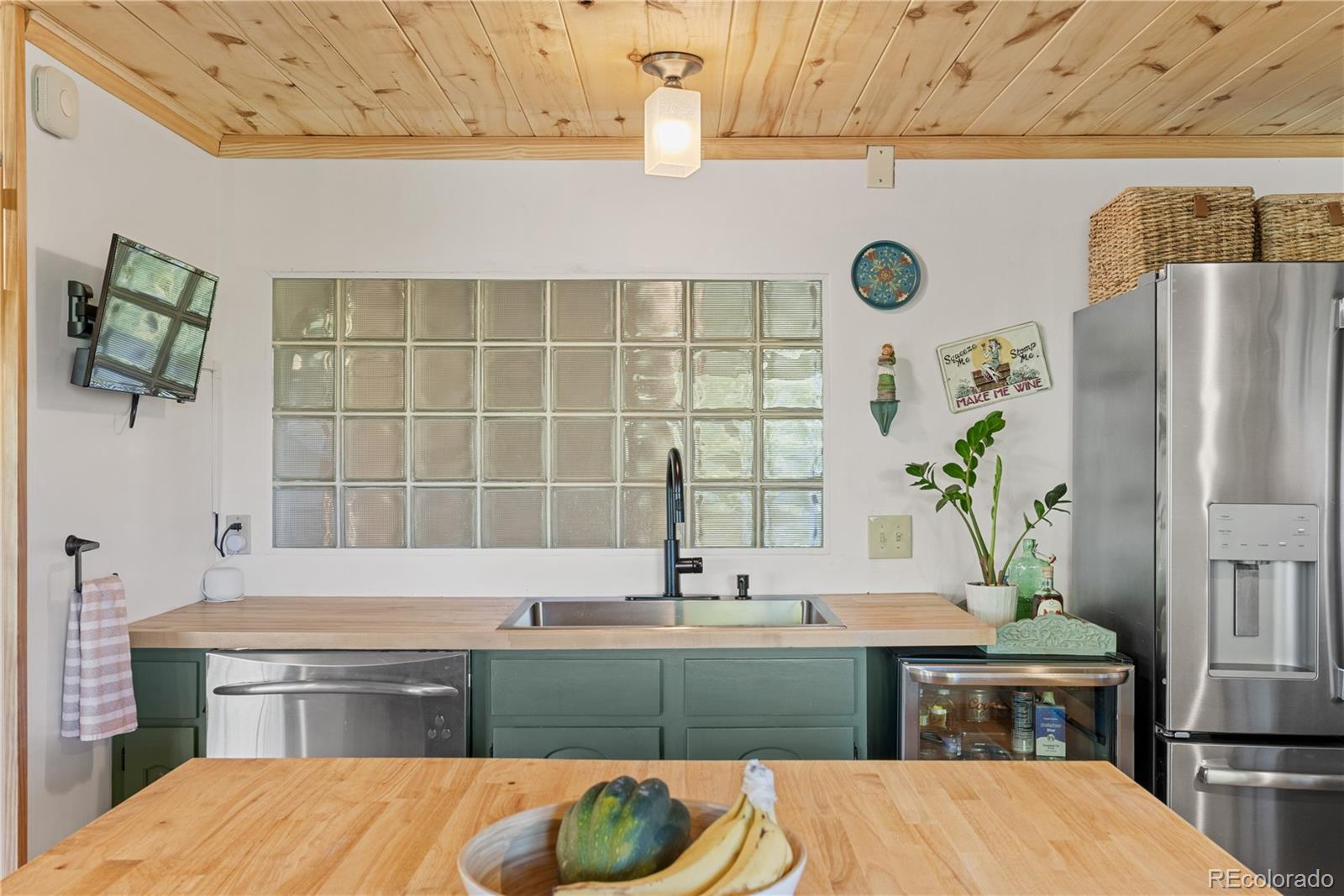 238 Deer Path Road Dillon, CO 80435 - Photo 11 of 47