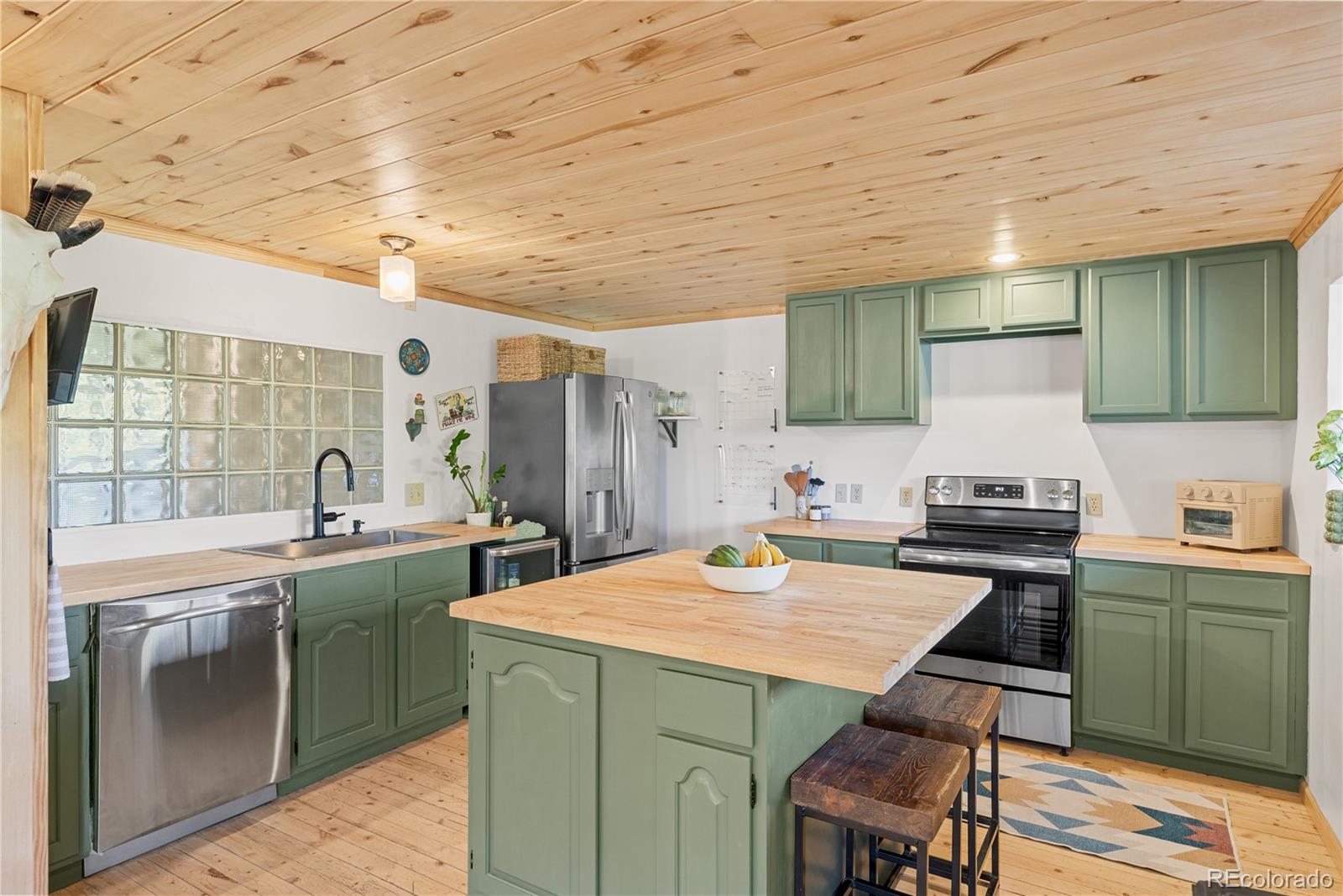 238 Deer Path Road Dillon, CO 80435 - Photo 5 of 47