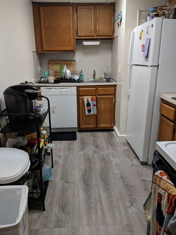 464 Commonwealth Avenue, Unit R21 Boston, MA 02215 - Photo 7 of 12 Gallery Image 7