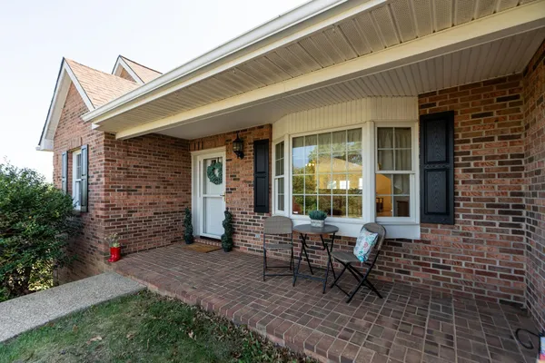 $599,900 | 92 Fieldhaven Place, Staunton, VA 24401