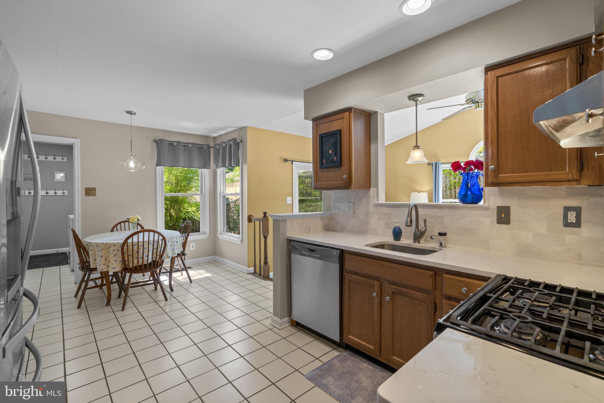 431 Rockway Road Catonsville, MD 21228 - Photo 11 of 45 Gallery Image 11