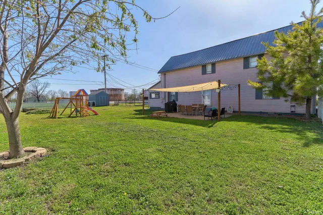 $150,000 | 1108 West 2nd Street, Mount Vernon, IN 47620