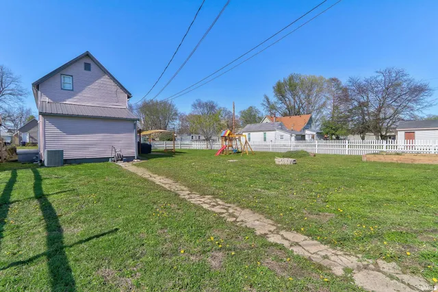 $150,000 | 1108 West 2nd Street, Mount Vernon, IN 47620