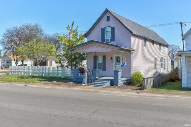 $150,000 | 1108 West 2nd Street, Mount Vernon, IN 47620