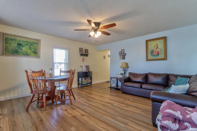 $150,000 | 1108 West 2nd Street, Mount Vernon, IN 47620