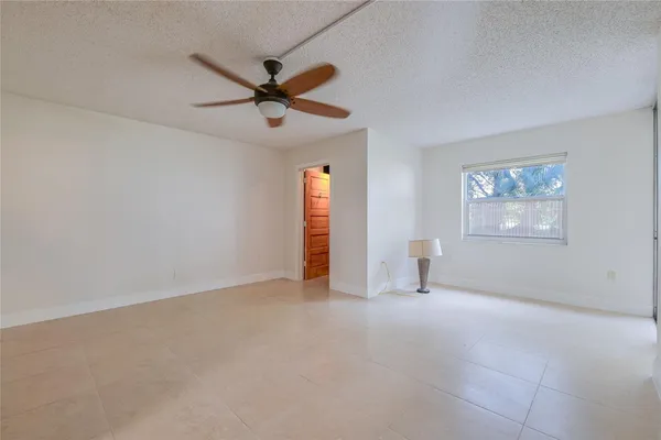 $2,300 | 3940 Inverrary Boulevard, Unit 108A, Lauderhill, FL 33319