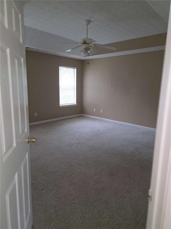 4410 Cross Lane Decatur, GA 30035 - Photo 18 of 26 a view of empty room with window