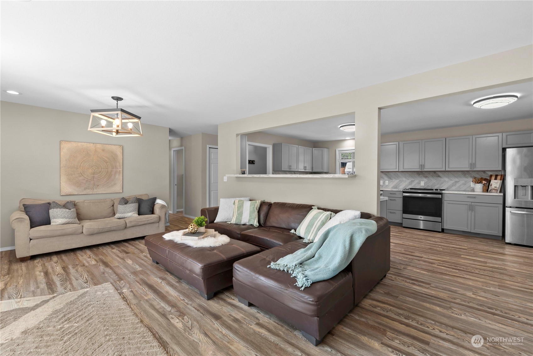 403 Marilyn Avenue Wenatchee, WA 98801 - Photo 6 of 24 a living room with furniture and a fireplace