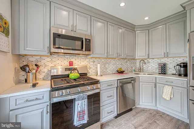 $341,755 | 333 Scola Road, Brookhaven, PA 19015