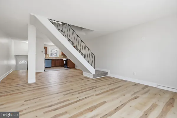$279,900 | 11 Oakmont Drive, New Castle, DE 19720
