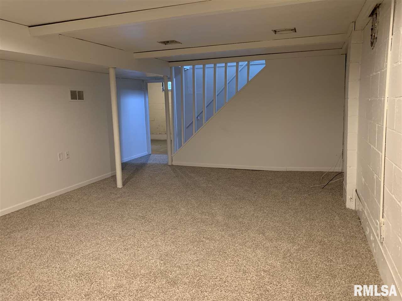 16 Midland Court Springfield, IL 62702 - Photo 13 of 14