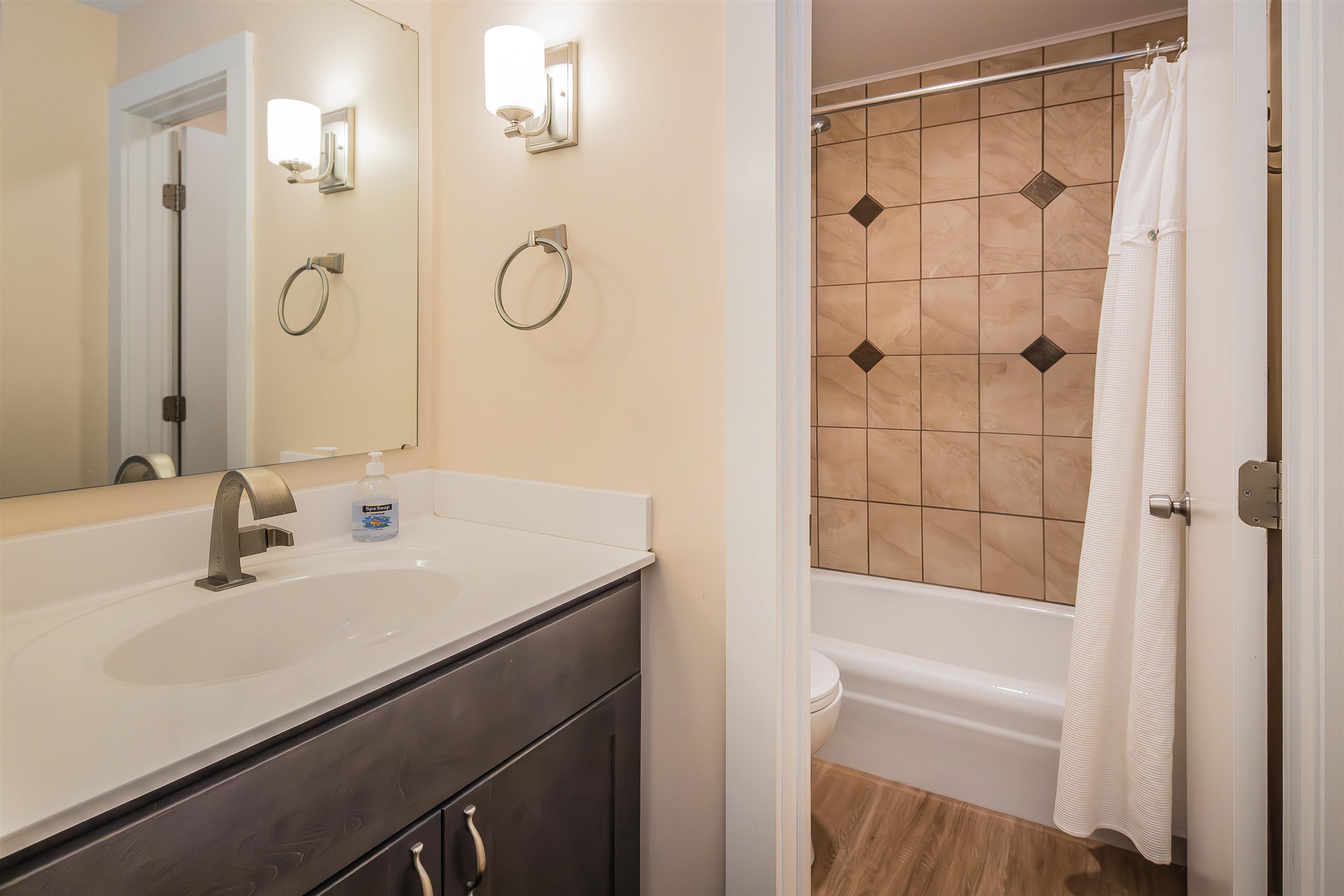 118 Gateway Court, Unit 24 Mendon, VT 05701 - Photo 19 of 29