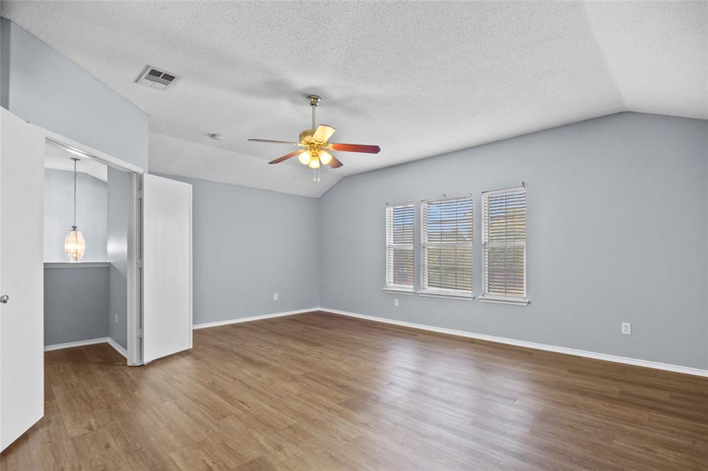 8413 Sailors Street Rowlett, TX 75089 - Photo 17 of 29 Primary Bedroom