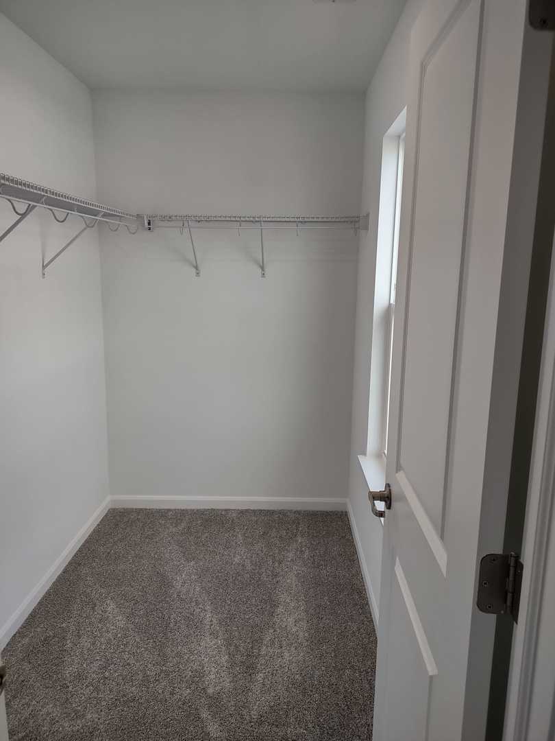 1039 Atterberg Road South Elgin, IL 60177 - Photo 5 of 15