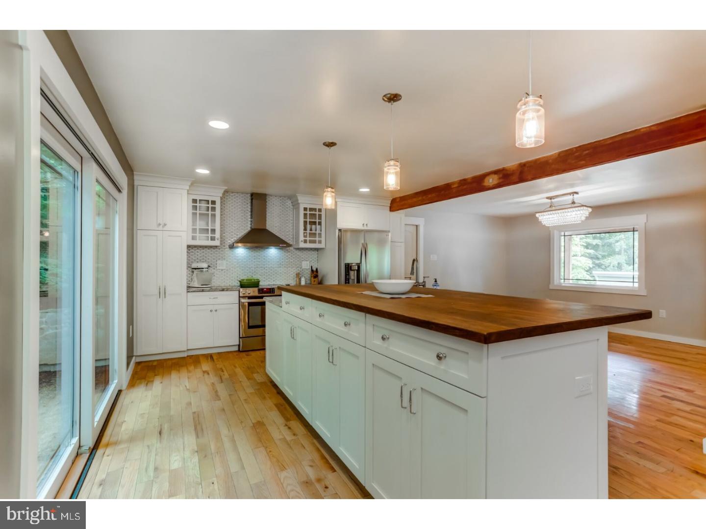 849 Temple Road Pottstown, PA 19465 - Photo 6 of 25 Kitchen
