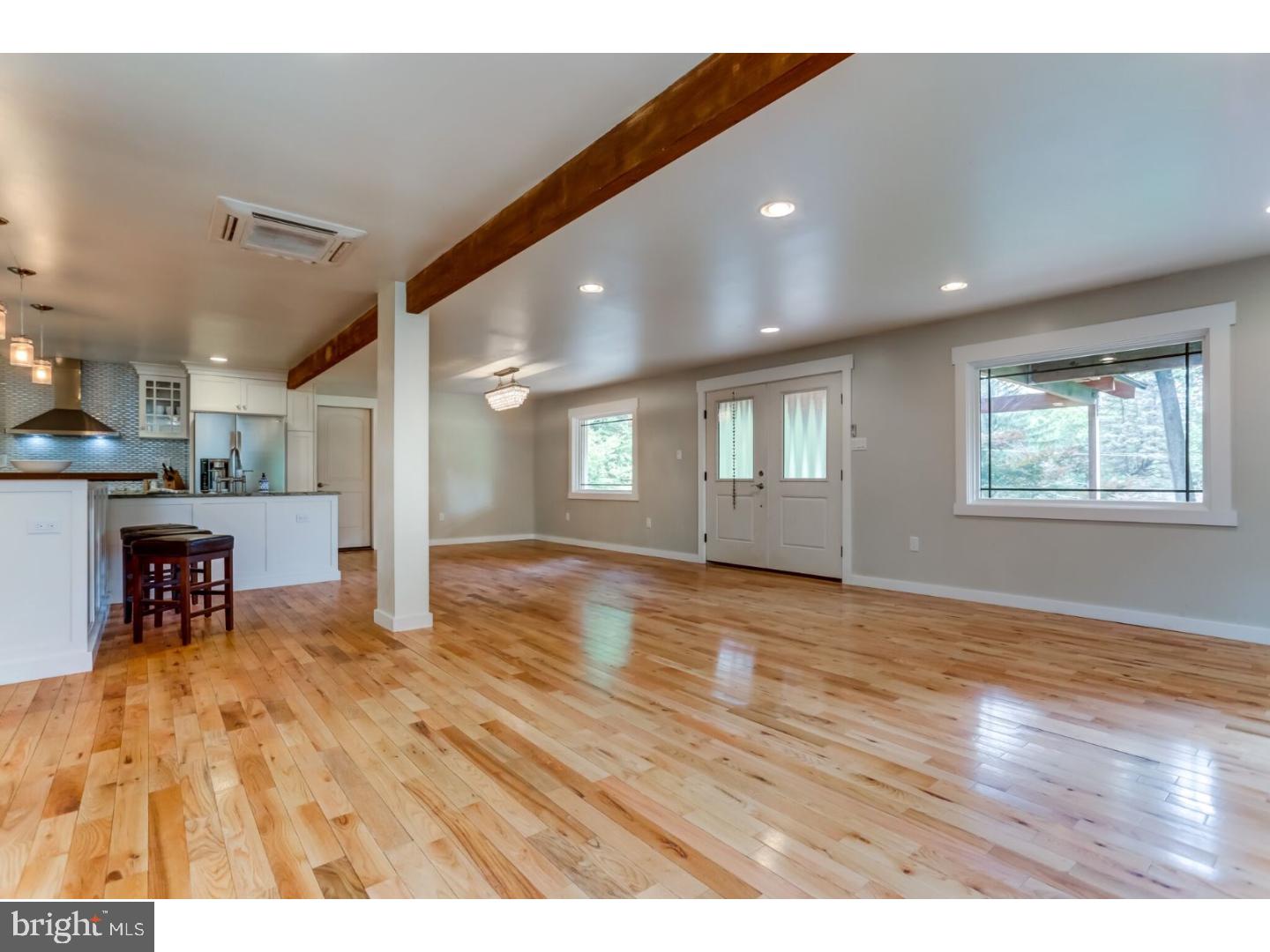 849 Temple Road Pottstown, PA 19465 - Photo 8 of 25 Great Room