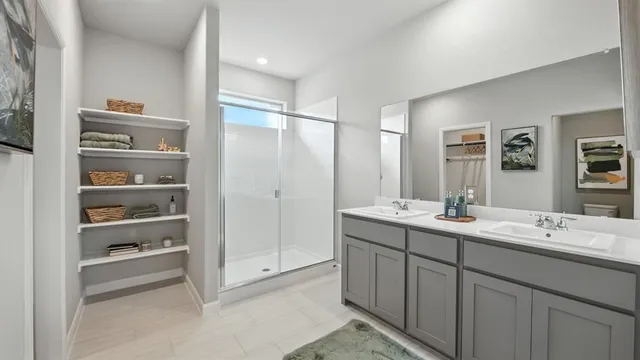 $329,990 | 653 Harvey Street, Grandview, TX 76050