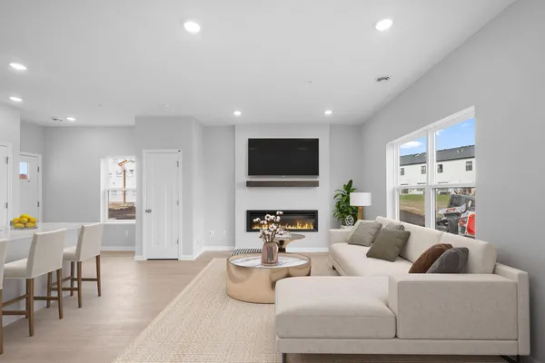 $376,990 | 1024 130th Street West, Rosemount, MN 55068