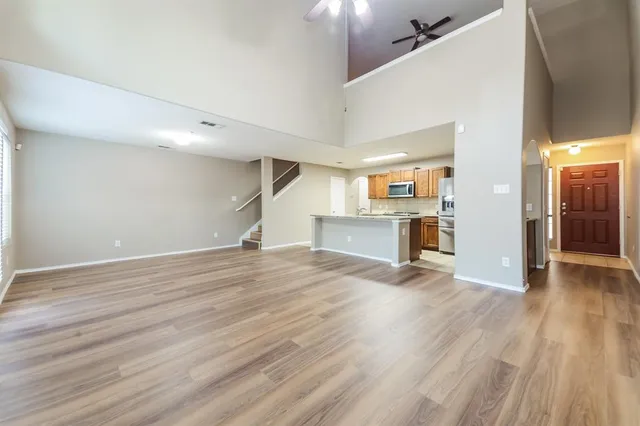 $2,300 | 9853 Fleetwood Drive, Frisco, TX 75035