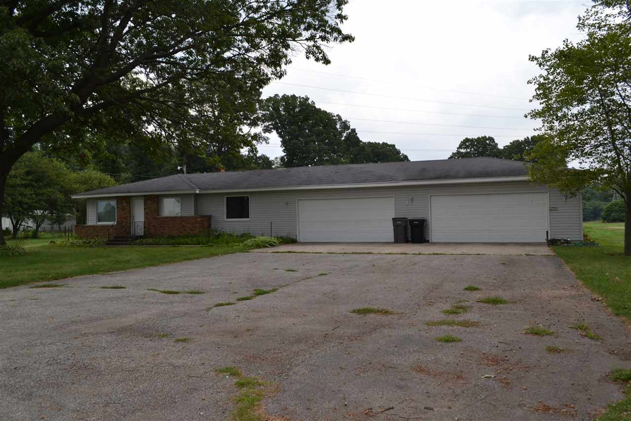 58880 Beech Road Mishawaka, IN 46544 - Photo 1 of 25 Gallery Image 1