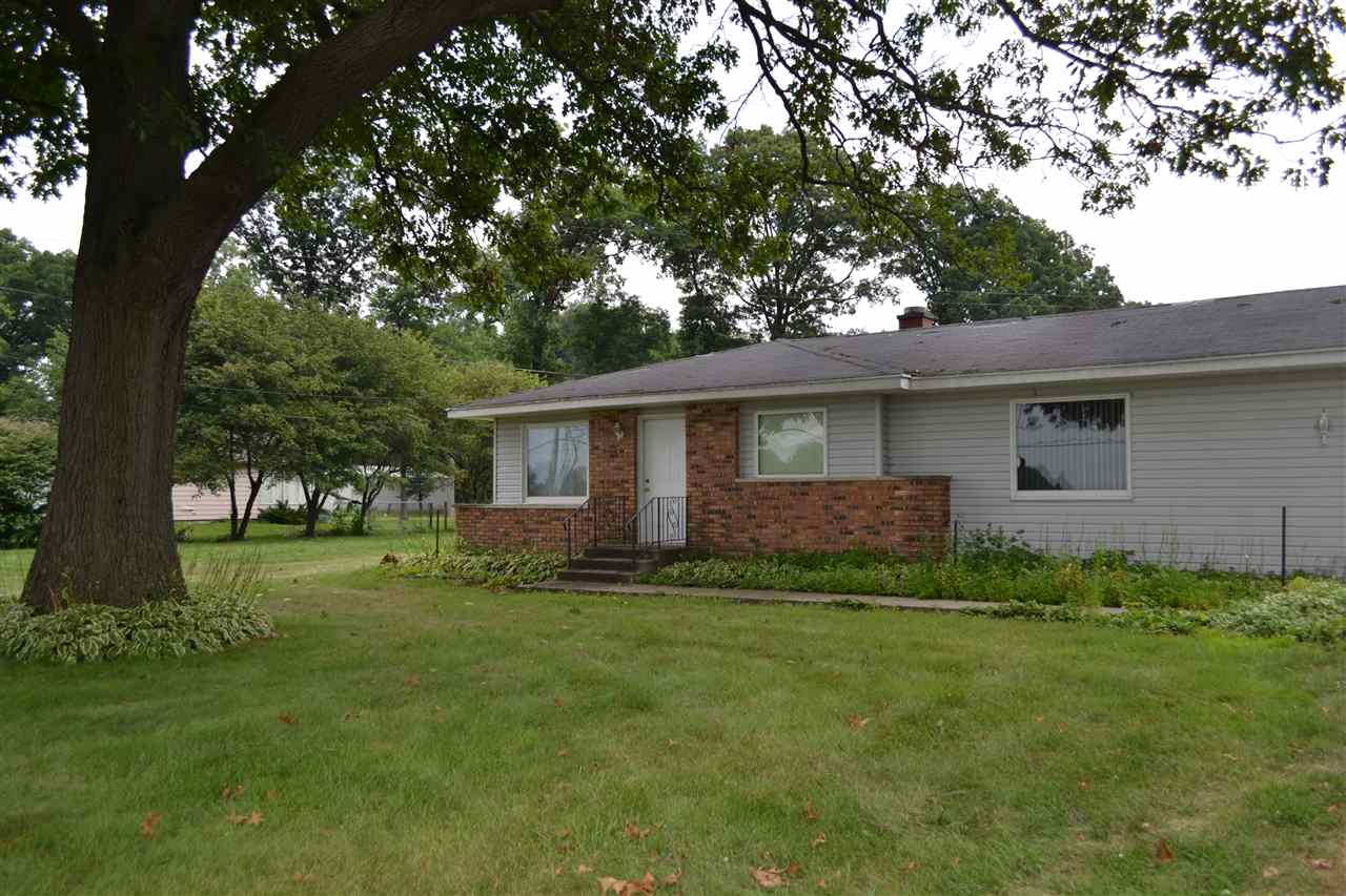 58880 Beech Road Mishawaka, IN 46544 - Photo 2 of 25 Gallery Image 2