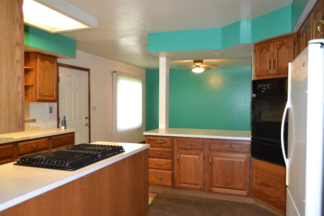 58880 Beech Road Mishawaka, IN 46544 - Photo 13 of 25 Gallery Image 13