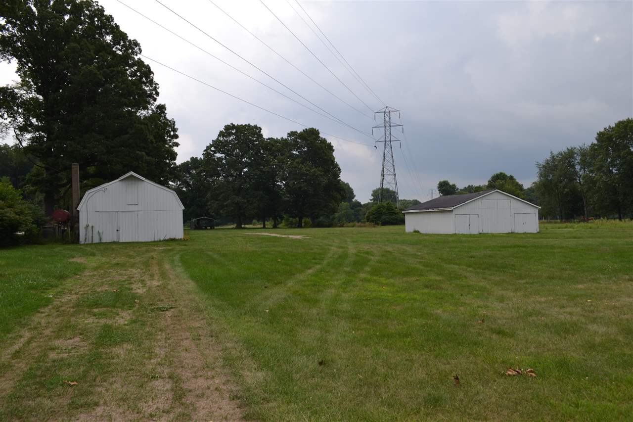 58880 Beech Road Mishawaka, IN 46544 - Photo 4 of 25 Gallery Image 4
