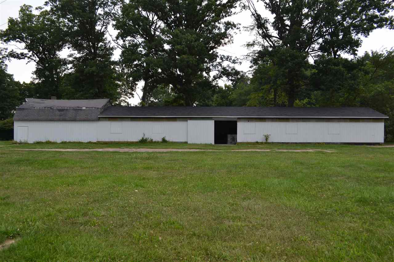 58880 Beech Road Mishawaka, IN 46544 - Photo 6 of 25 Gallery Image 6