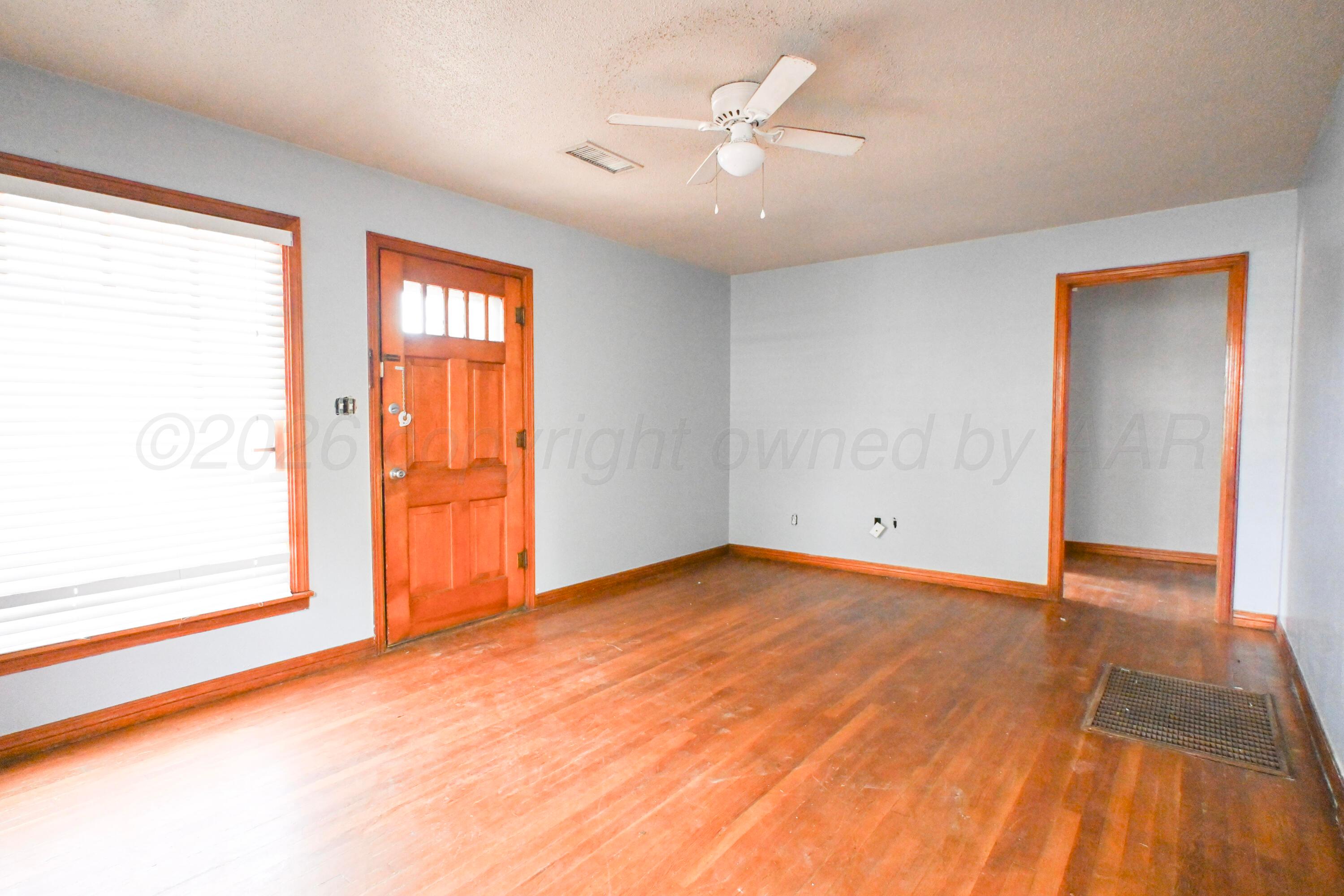 1313 Southwest 15th Amarillo, TX 79102 - Photo 11 of 41 4-DSC_4726