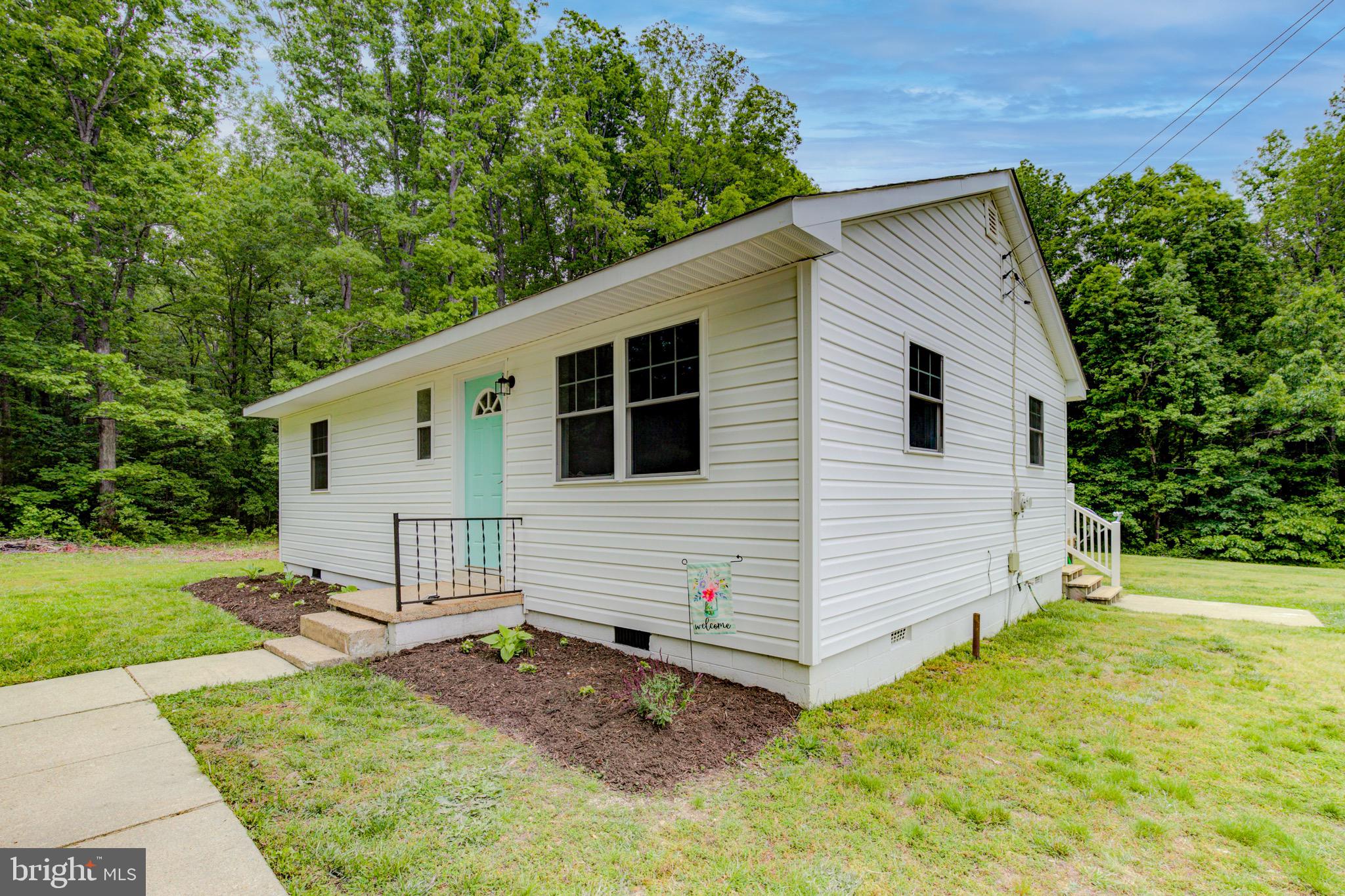 15563 Countyline Church Road Ruther Glen, VA 22546 - Photo 2 of 26