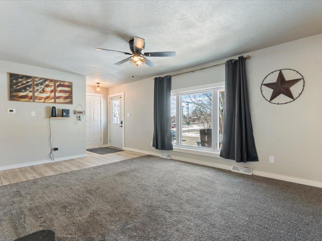 721 Southwest 4th Street Brainerd, MN 56401 - Photo 6 of 39