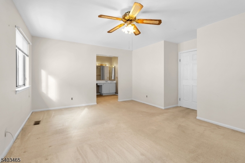 13 Mountain Ridge Drive Cedar Grove, NJ 07009 - Photo 17 of 34