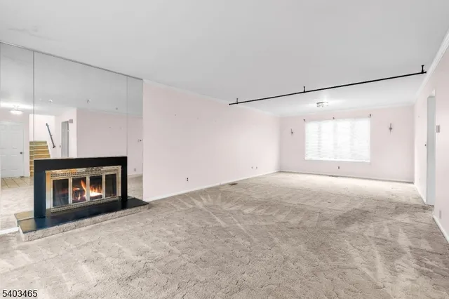 $624,999 | 13 Mountain Ridge Drive, Cedar Grove, NJ 07009