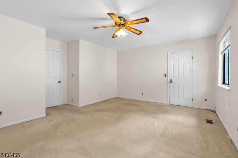 13 Mountain Ridge Drive Cedar Grove, NJ 07009 - Photo 20 of 34