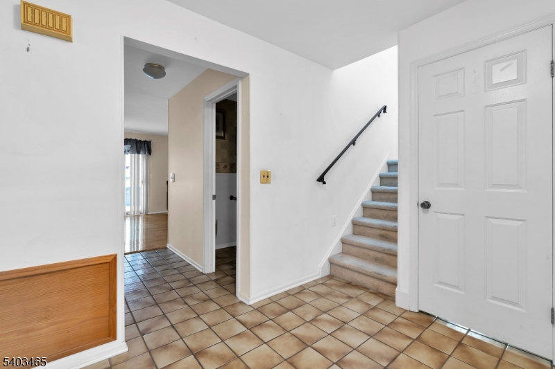 13 Mountain Ridge Drive Cedar Grove, NJ 07009 - Photo 30 of 34