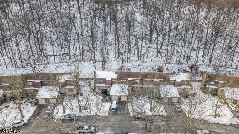 13 Mountain Ridge Drive Cedar Grove, NJ 07009 - Photo 8 of 34