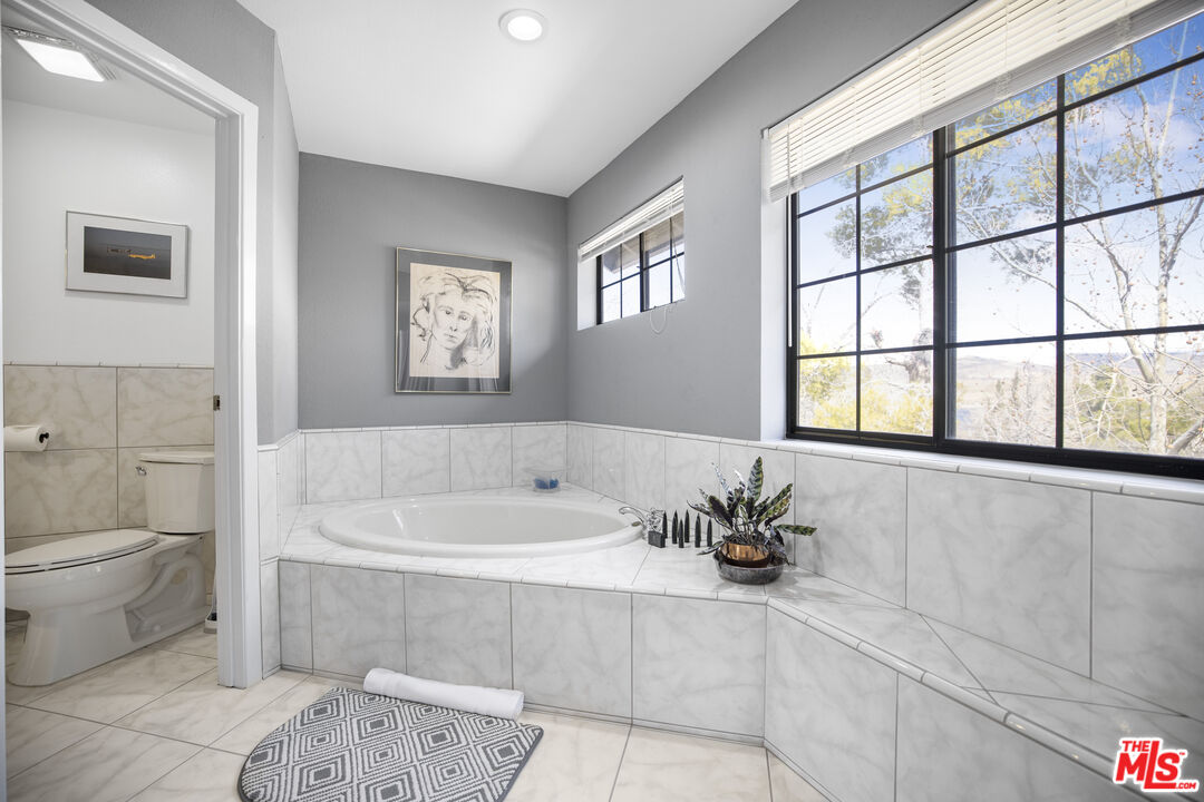 34315 Lancaster Road Lancaster, CA 93536 - Photo 16 of 43