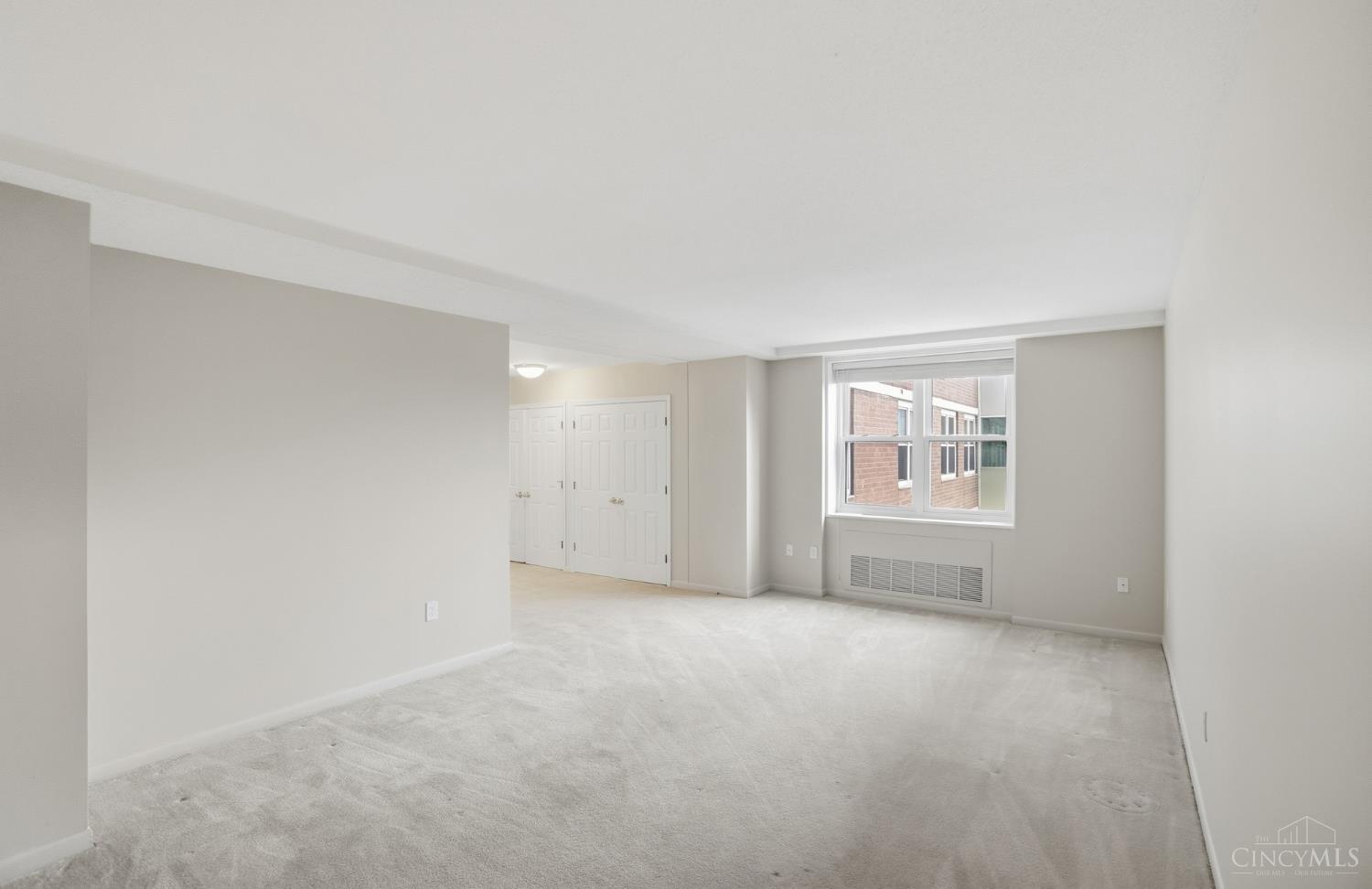 2444 Madison Road, Unit 408 Cincinnati, OH 45208 - Photo 19 of 49
