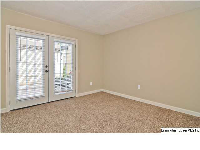 3350 Altamont Road South, Unit D13 Birmingham, AL 35205 - Photo 19 of 24