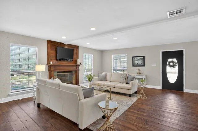 $349,900 | 316 Lexington Drive, Mandeville, LA 70471