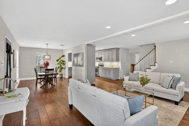 $349,900 | 316 Lexington Drive, Mandeville, LA 70471