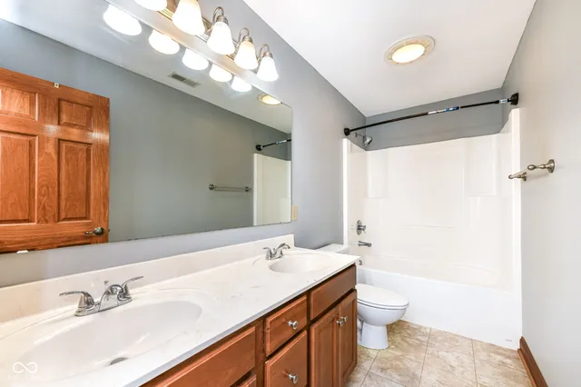 $475,000 | 1111 Morningside Court, Greenfield, IN 46140