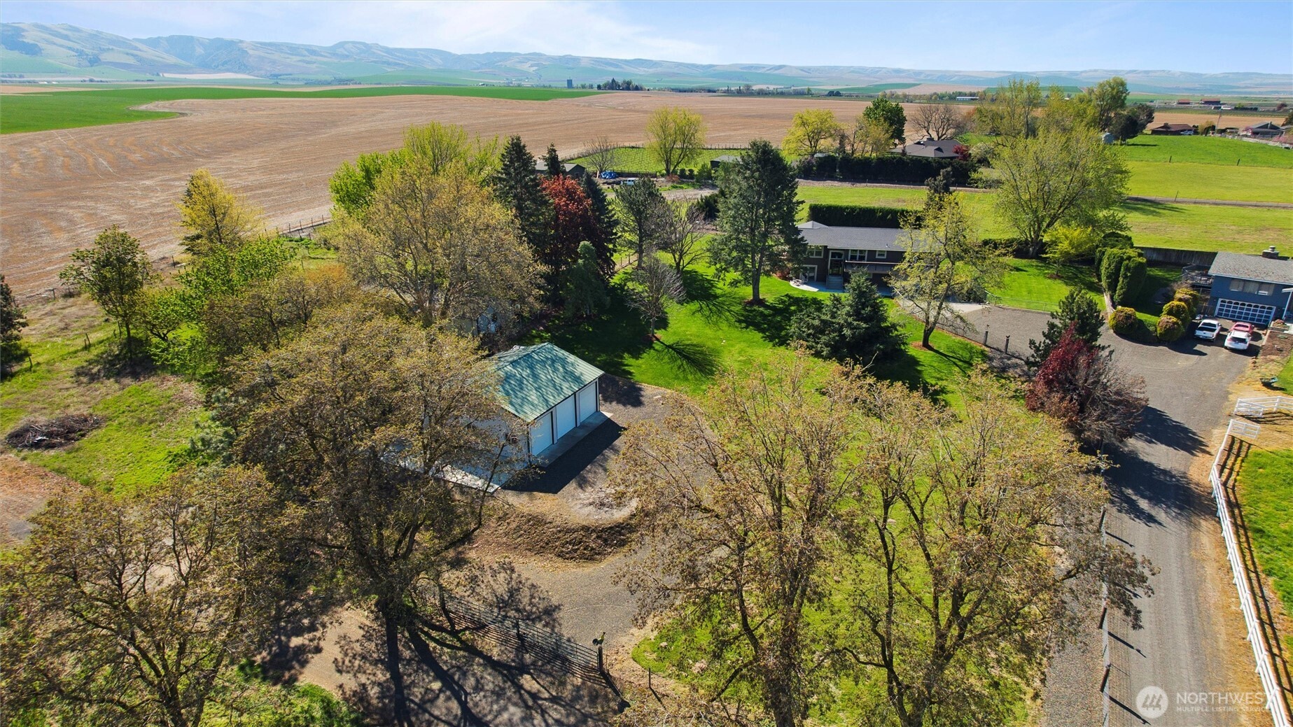 1224 Rooster Road Walla Walla, WA 99362 - Photo 5 of 40