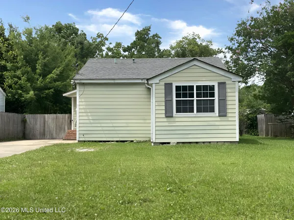$58,000 | 2119 Cleveland Avenue, Pascagoula, MS 39567